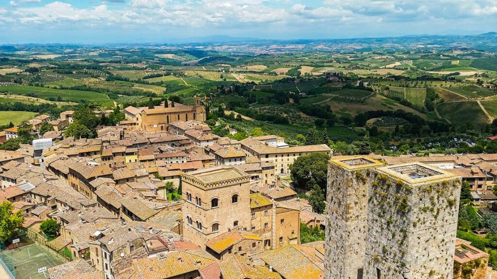 San Gimignano, une perle du chianti à visiter pendant votre road trip en toscane