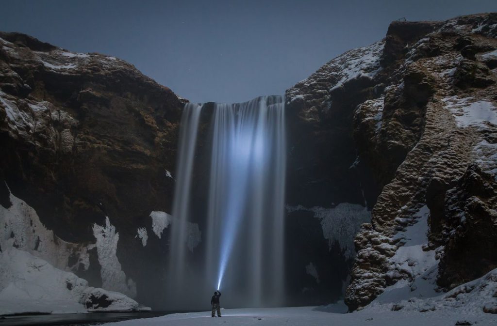 photo d_une cascade en Islande
