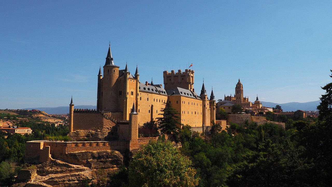 Ségovie, la ville à découvrir au détour de votre road trip en Espagne - SIXT