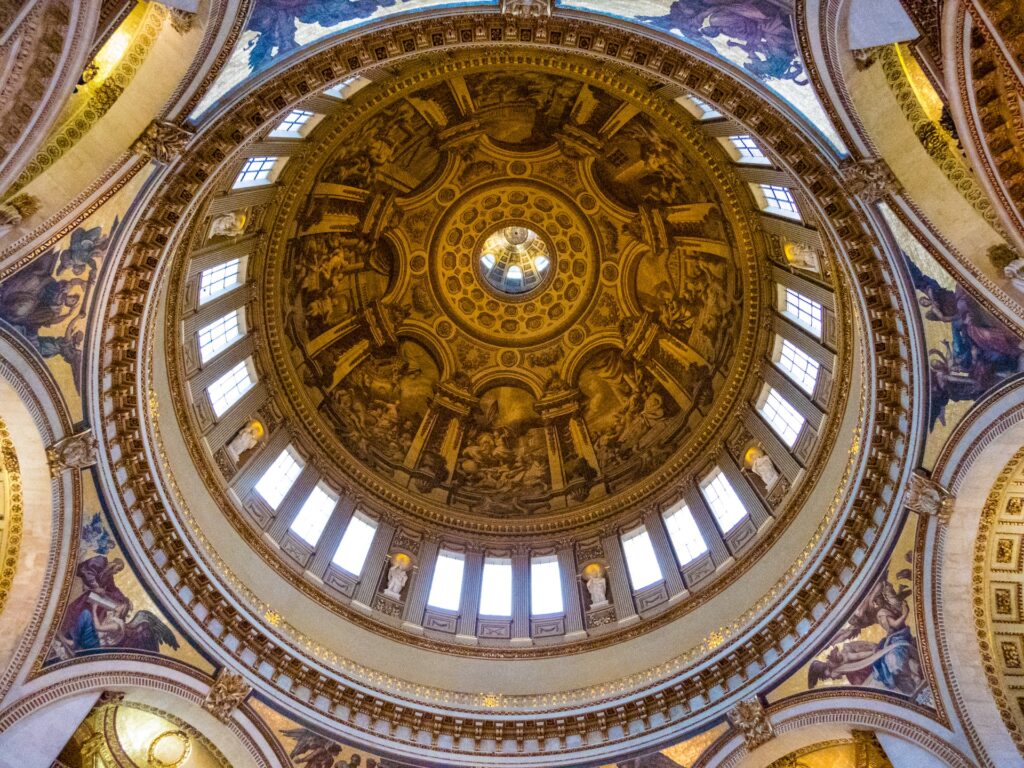 La cathédrale Saint-Paul, un lieu magnifique à voir à Londres - SIXT