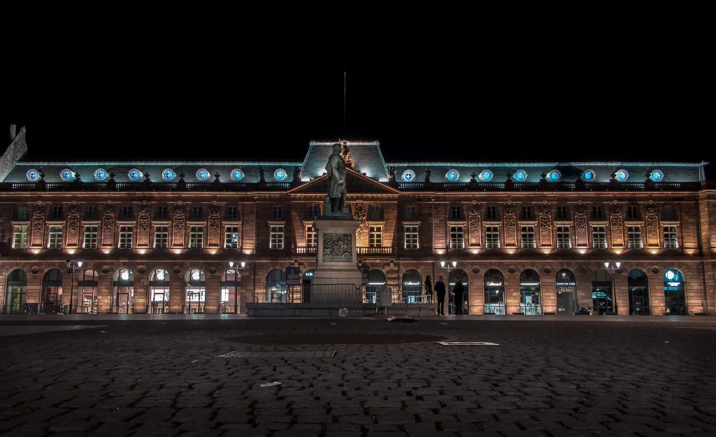 L'Aubette, sur la place Kléber