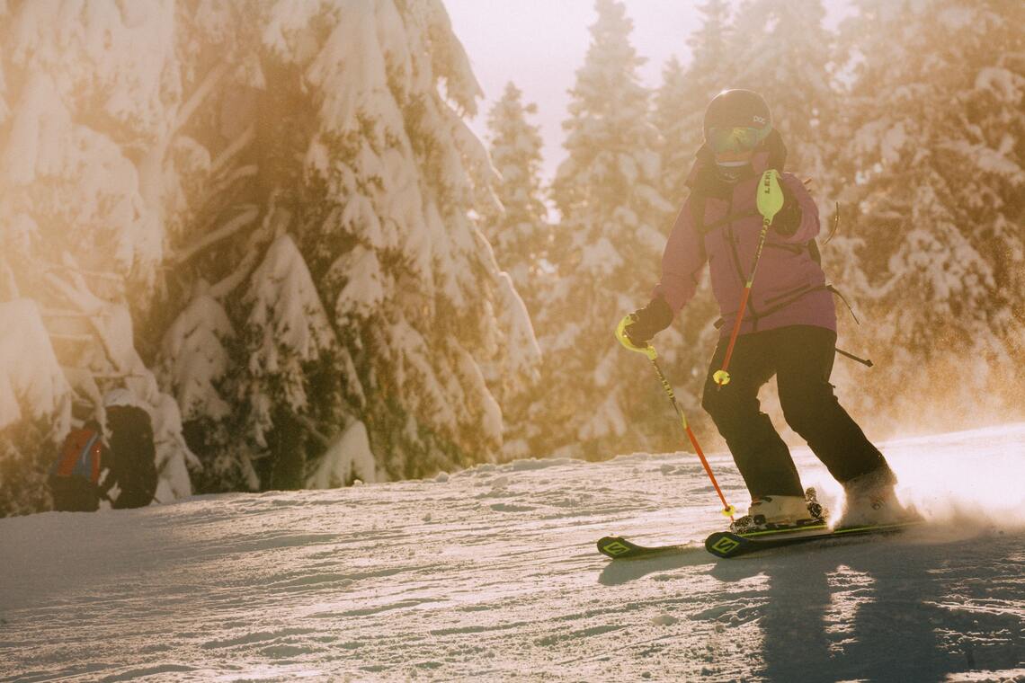 Une descente en ski à Megève Descente à Megève, le guide des stations de ski en France - SIXT
