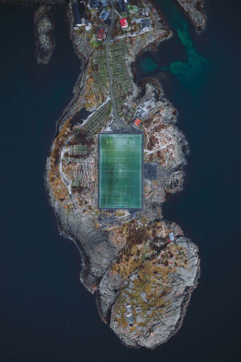 henningsvaer stade lofoten norvege