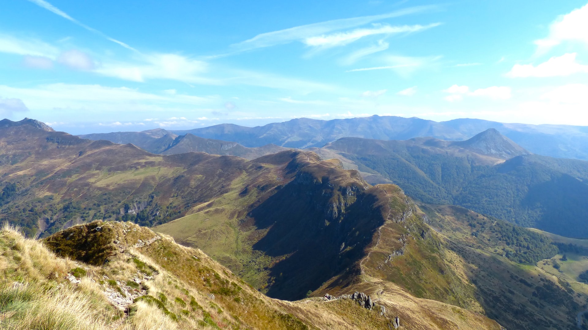 Le puy Maryn dans le parc naturel des volcans d'Auvergne