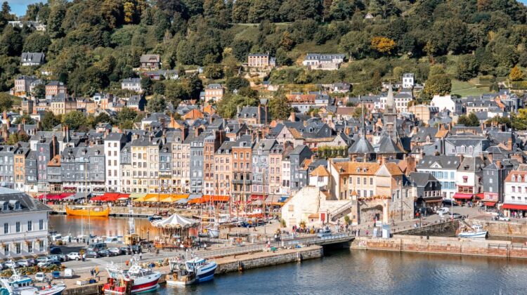 que faire a Honfleur avec SIXT