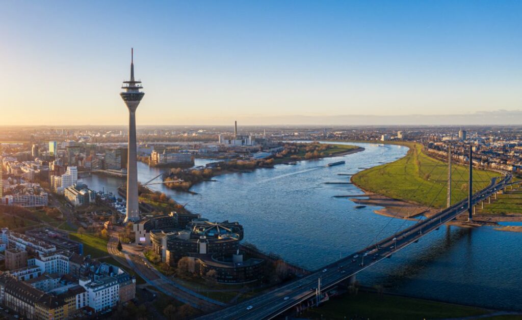 vue ville dusseldorf SIXT