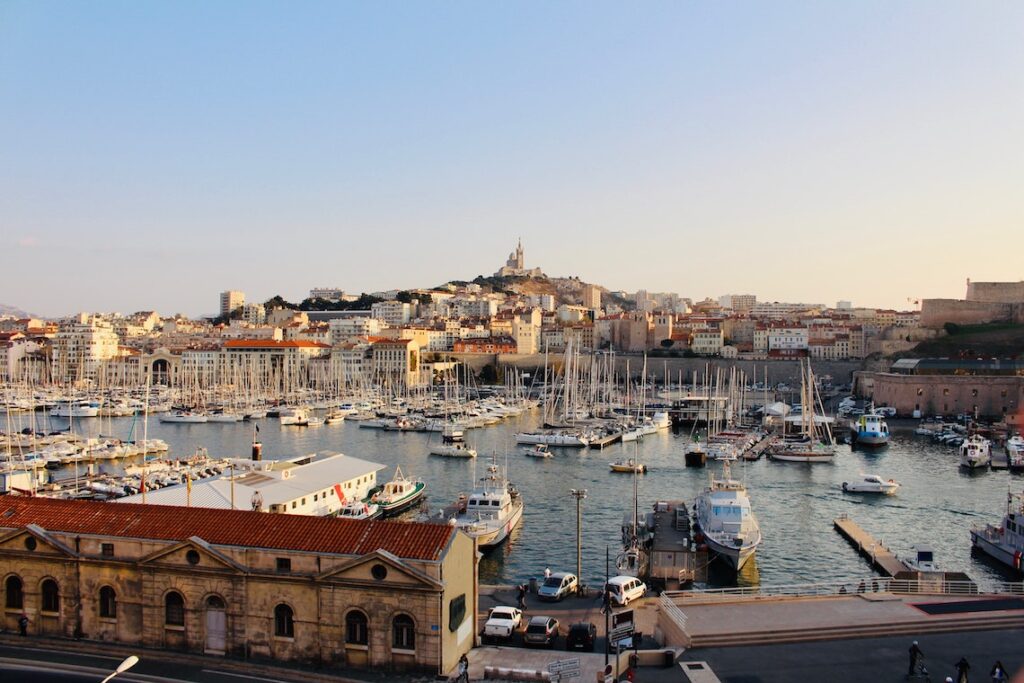 Découvrez les 10 incontournables de -Marseille ! -SIXT