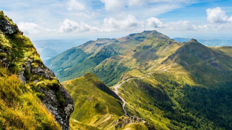 Un week-end en Auvergne pour un séjour explosif - SIXT