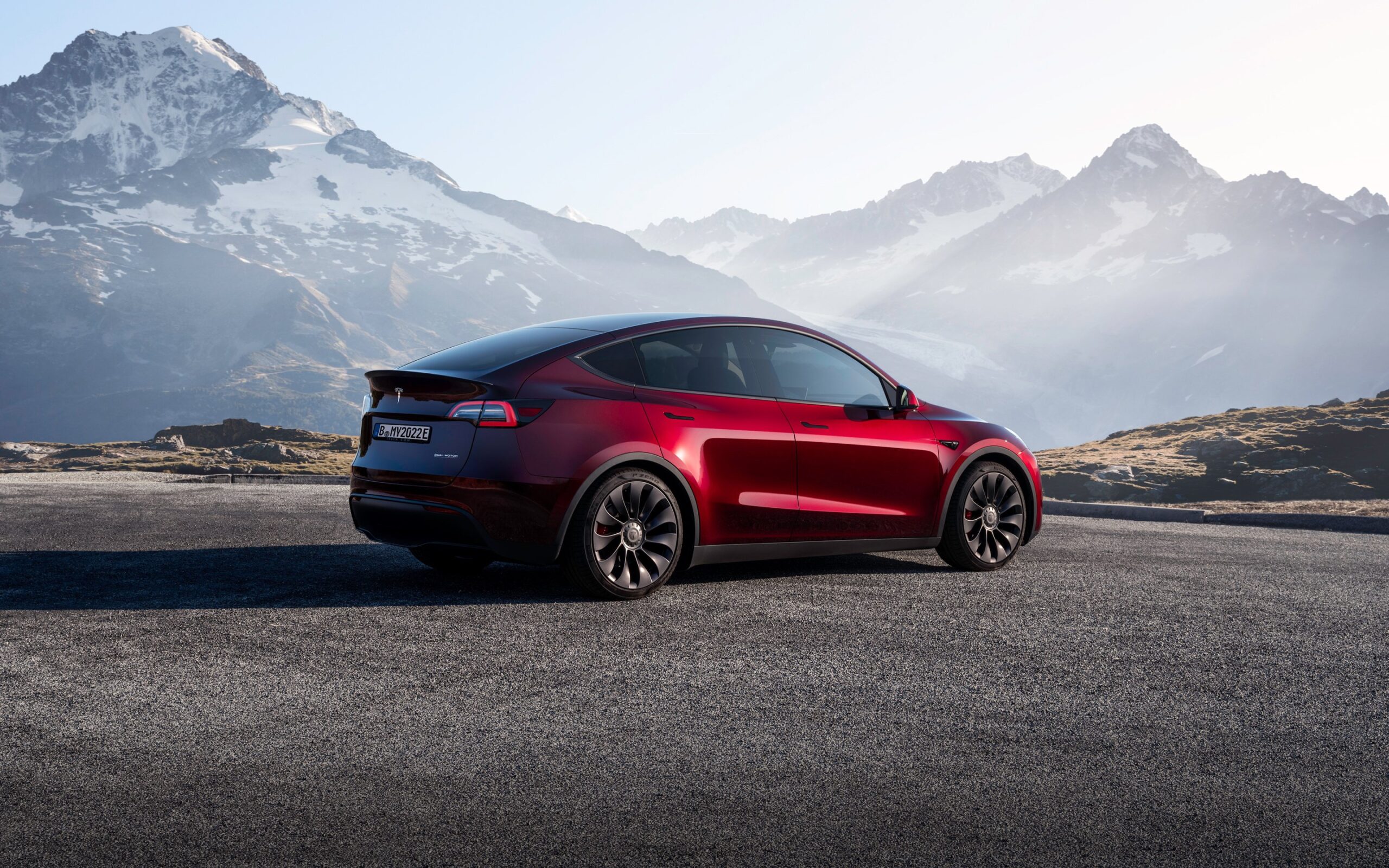 leasing Tesla Model Y