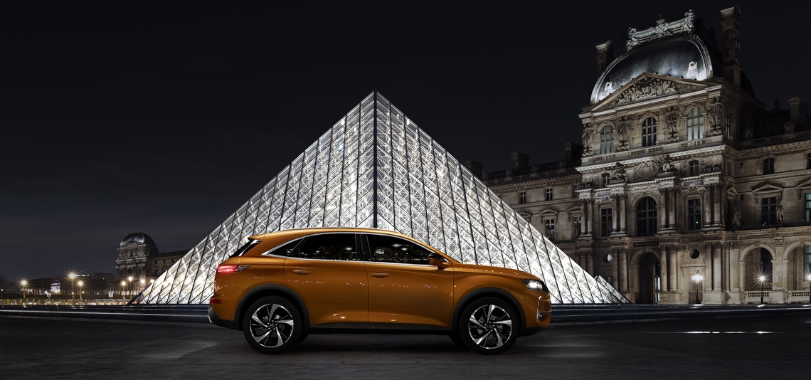 DS7 crossback de profil