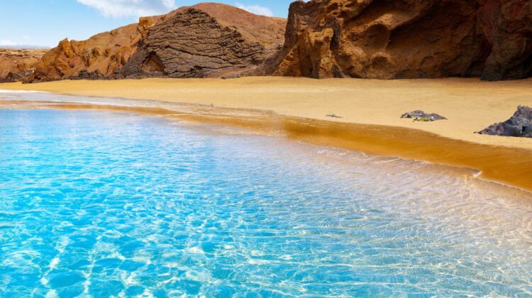 Prêt à vivre un road trip aux Canaries avec SIXT ? -SIXT