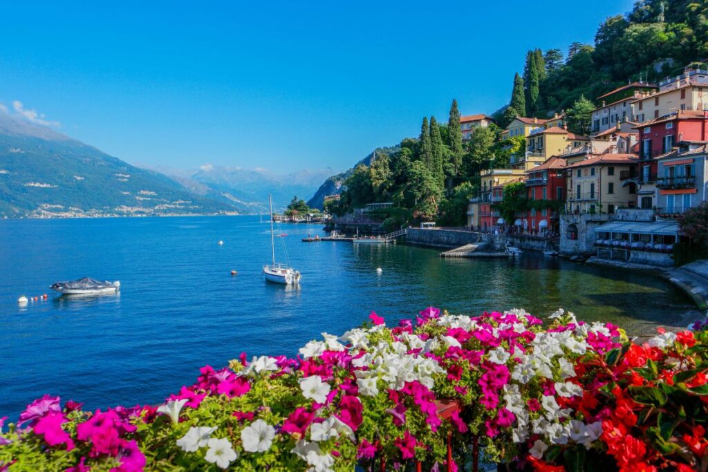 Balade à Côme lors d'un road trip, entre charme et dolce vita - SIXT