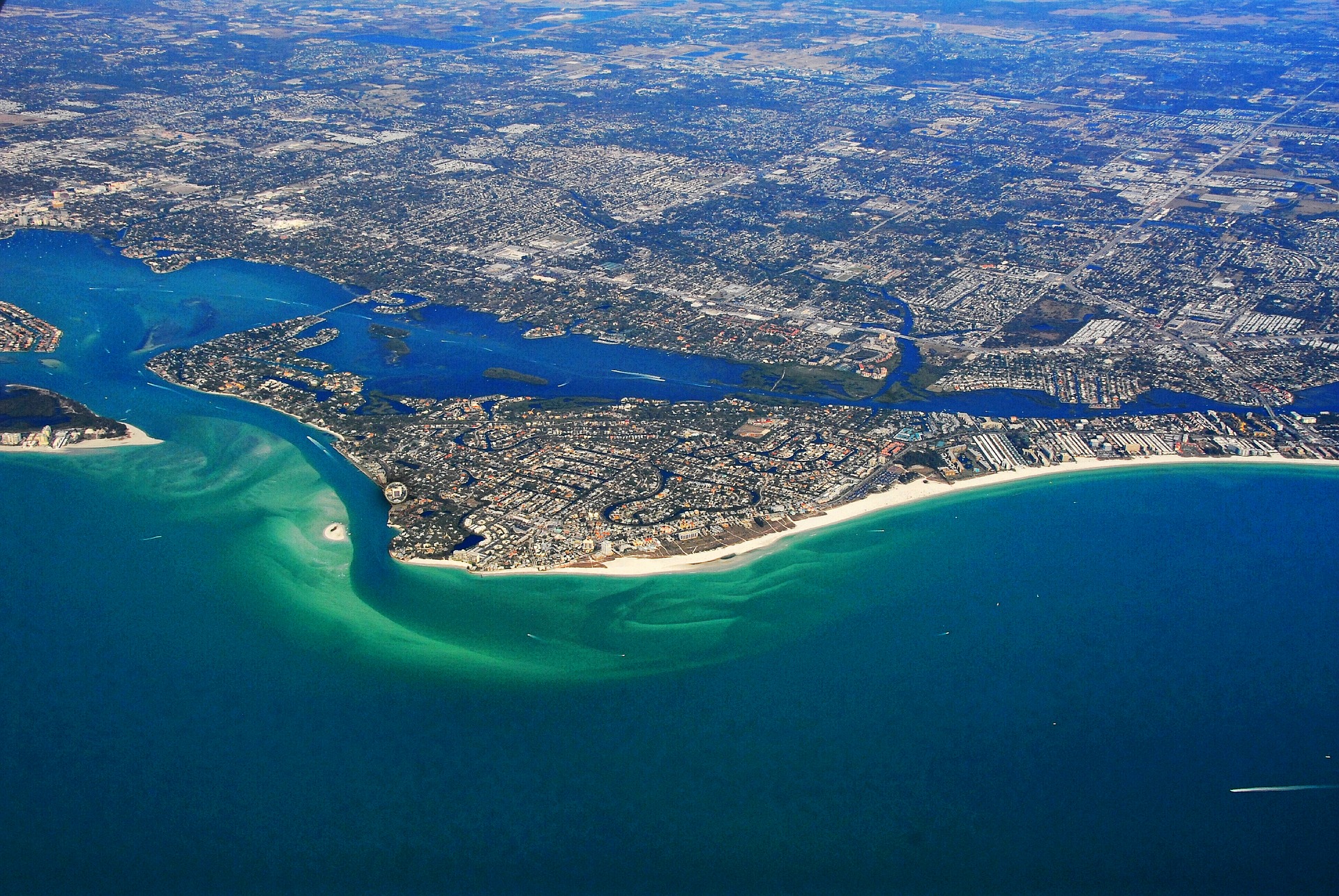 Tradewinds By The Sea: Your Oceanfront Oasis In The Heart Of Siesta Key