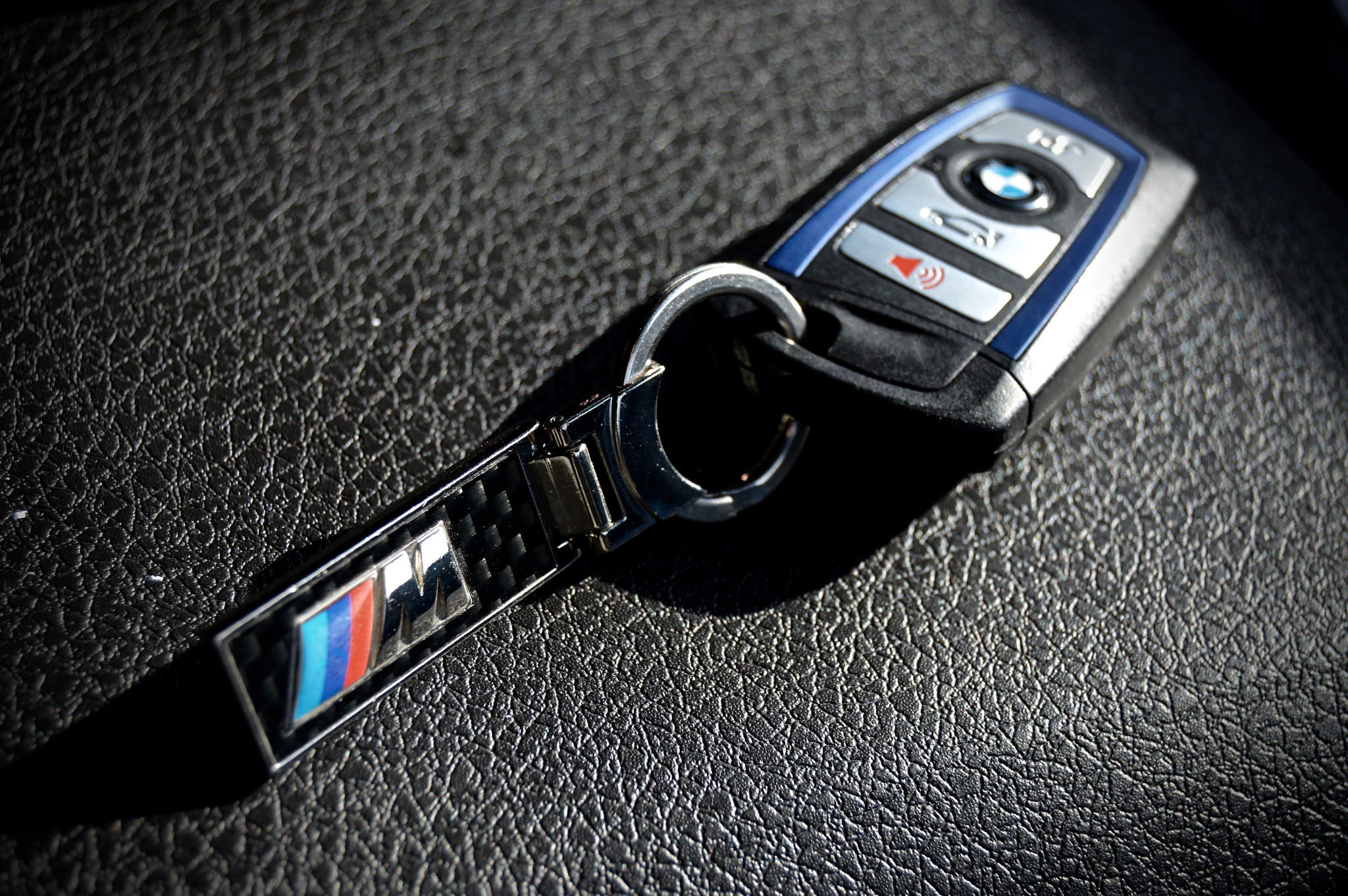 Bmw 420i брелок как разобрать Как зарядить bmw display key фото АвтоБаза.ру